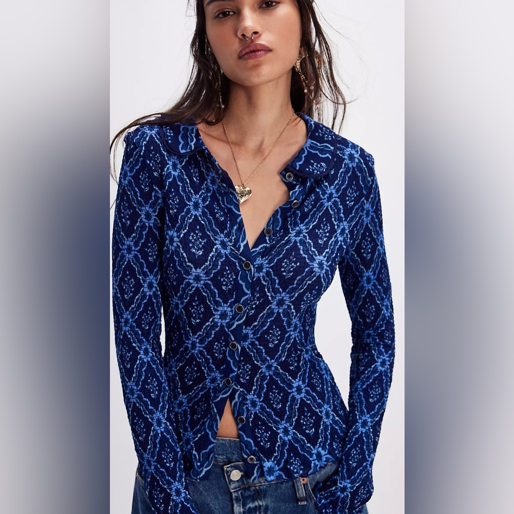 Free people NWOT Caught A Feeling Cardi size S